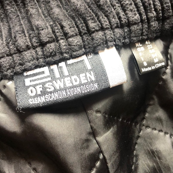 2117 of Sweden men’s ski overalls - Picture 2 of 3